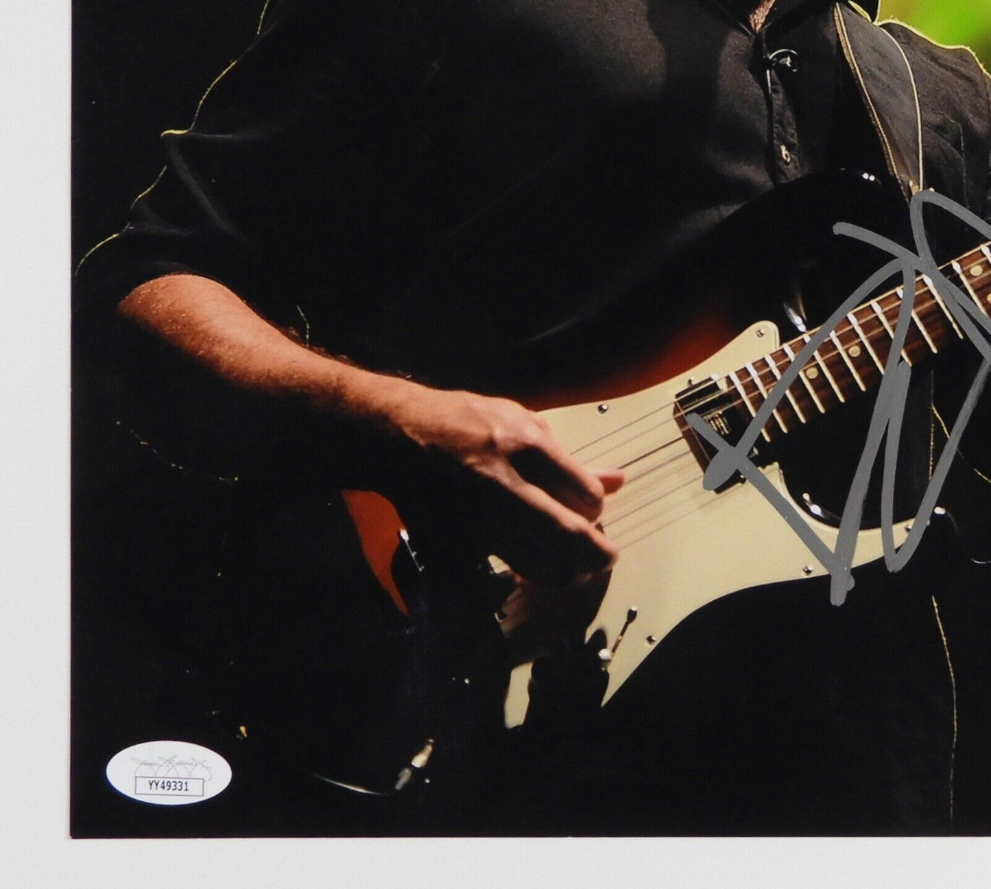 Dave Matthews Band JSA Autograph Signed 11 x 14 photo