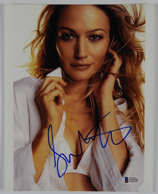 Sarah Wynter signed autograph photo 8 x 10 BAS COA Beckett