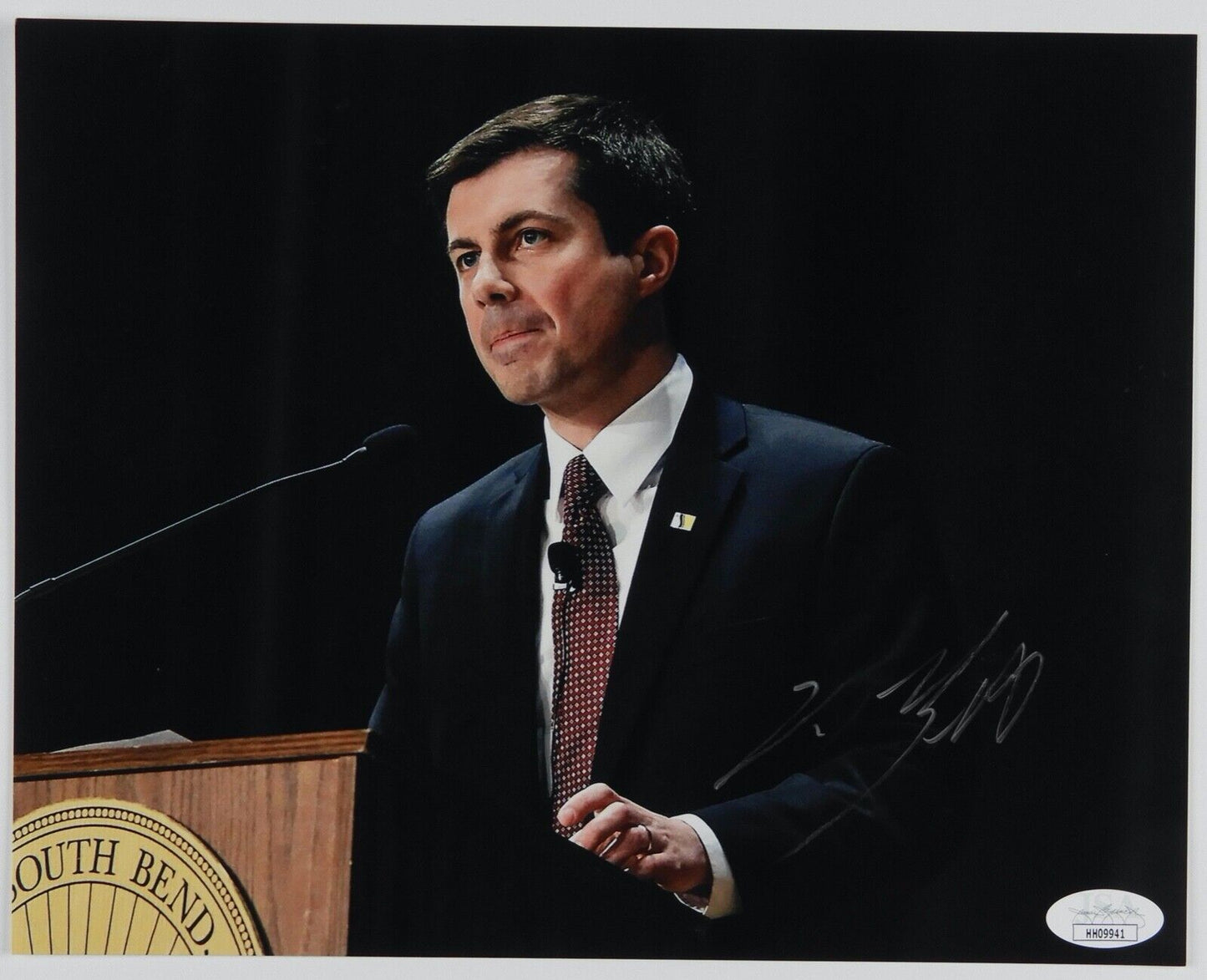 Mayor Pete Buttigieg Autograph Signed Photo 8 x 10 JSA PSA Beckett President