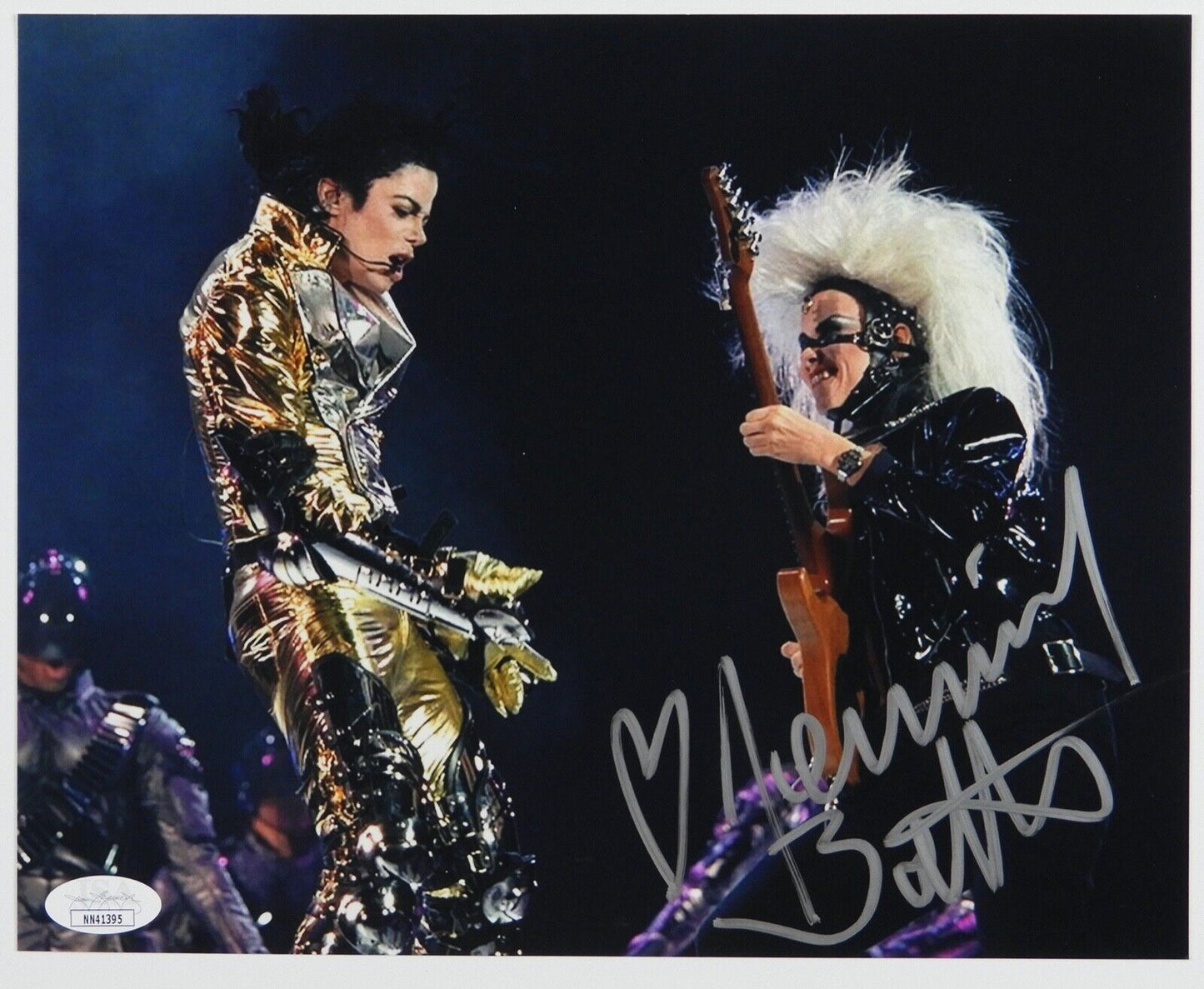 Jennifer Batten Michael Jackson Guitarist JSA Autograph Signed 8 x 10 Photo