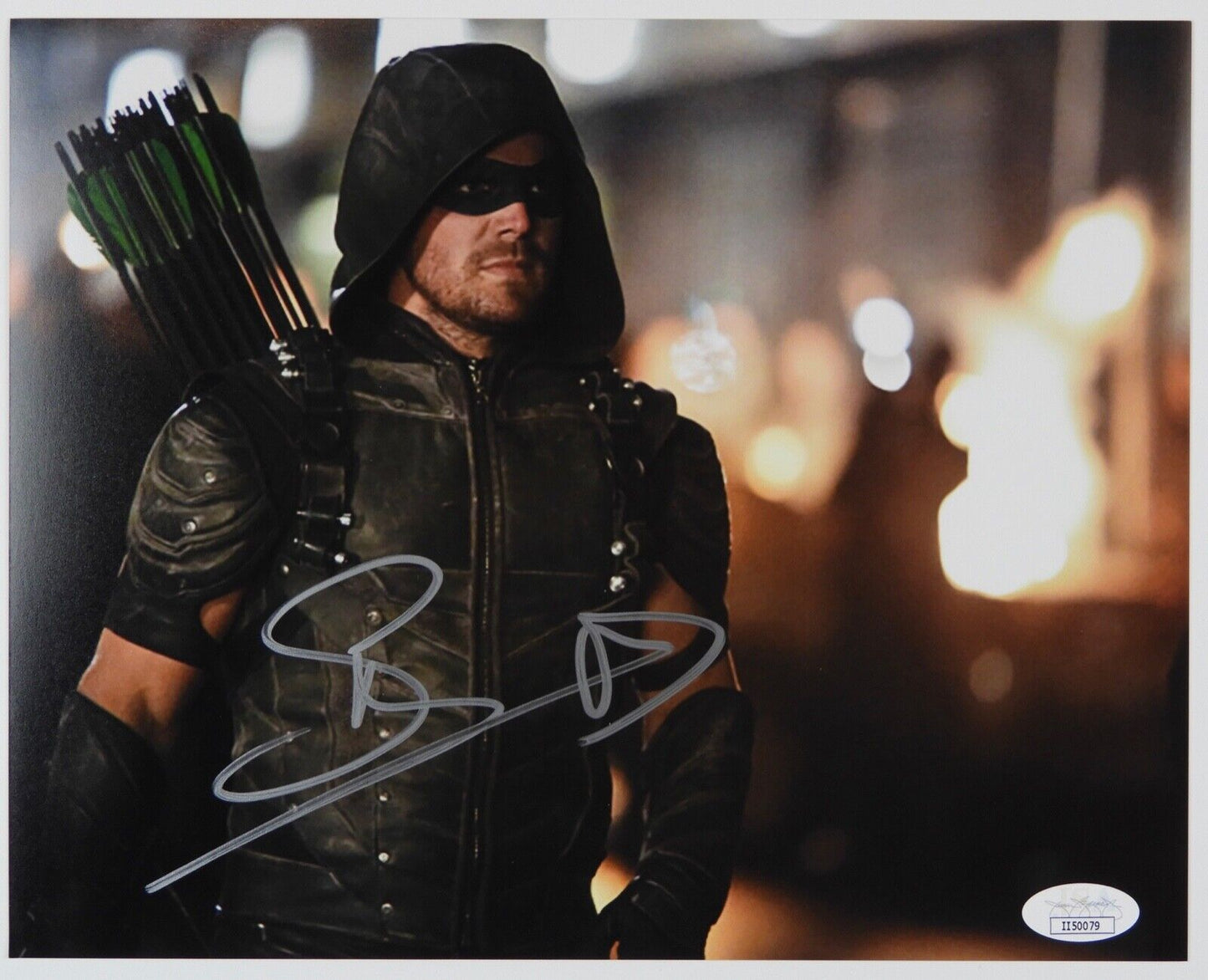 Stephen Amell Autograph JSA 8 x 10 Signed Photo Arrow