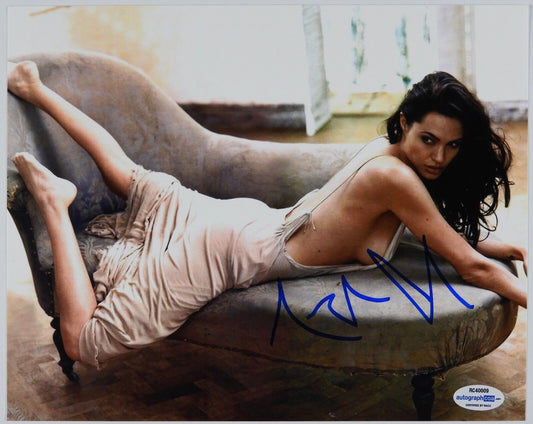 Angelina Jolie  Autograph Signed Photo 8 x 10 COA from ACOA