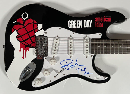Green Day JSA Signed Guitar Autograph Stratocaster Guitar Billie Joe Tre