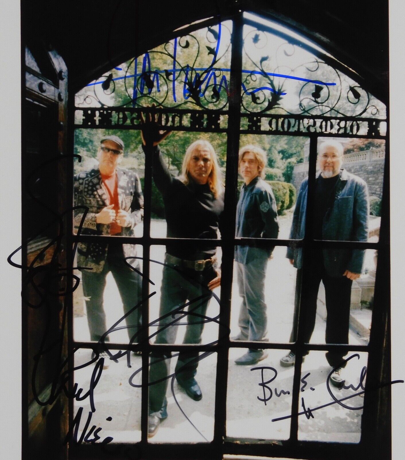 Cheap Trick Fully Group Signed Autograph 8 x 10