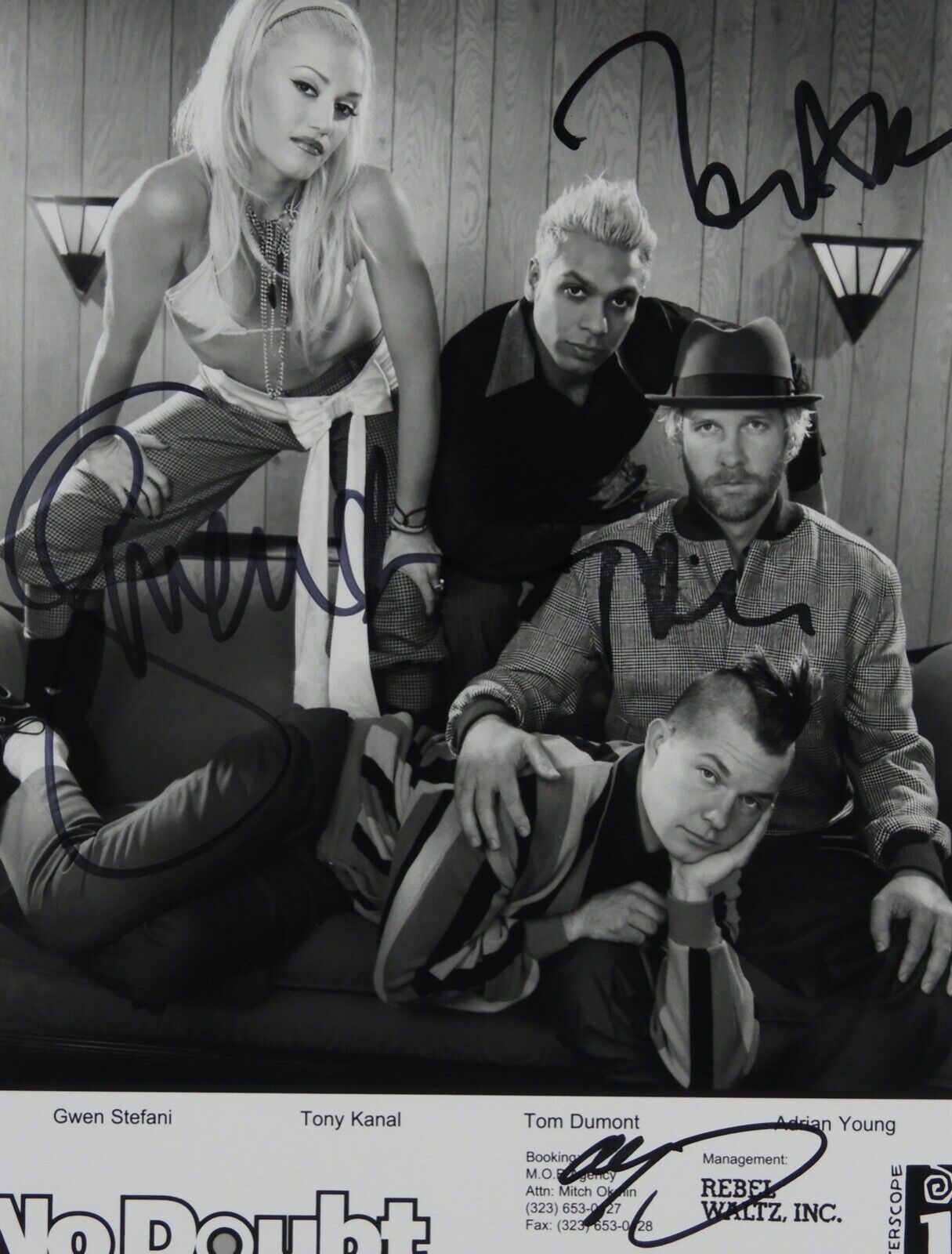 No Doubt Autograph Signed Gwen Stefani Photo Full Band JSA