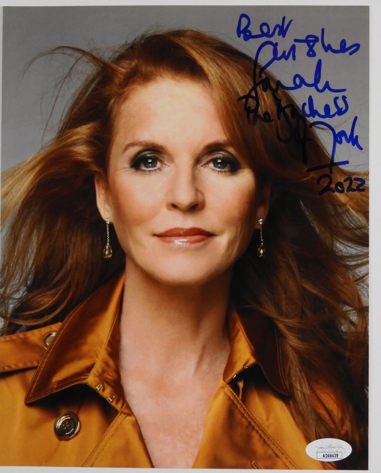 Sarah Ferguson Duchess of York JSA Signed Autograph Photo 8 x 10