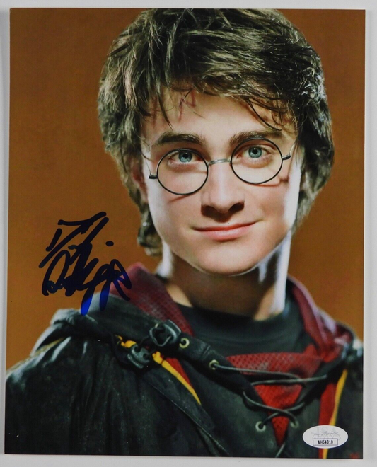 Daneil Radcliffe JSA Signed Autograph 8 x 10 photo Harry Potter Hogwarts