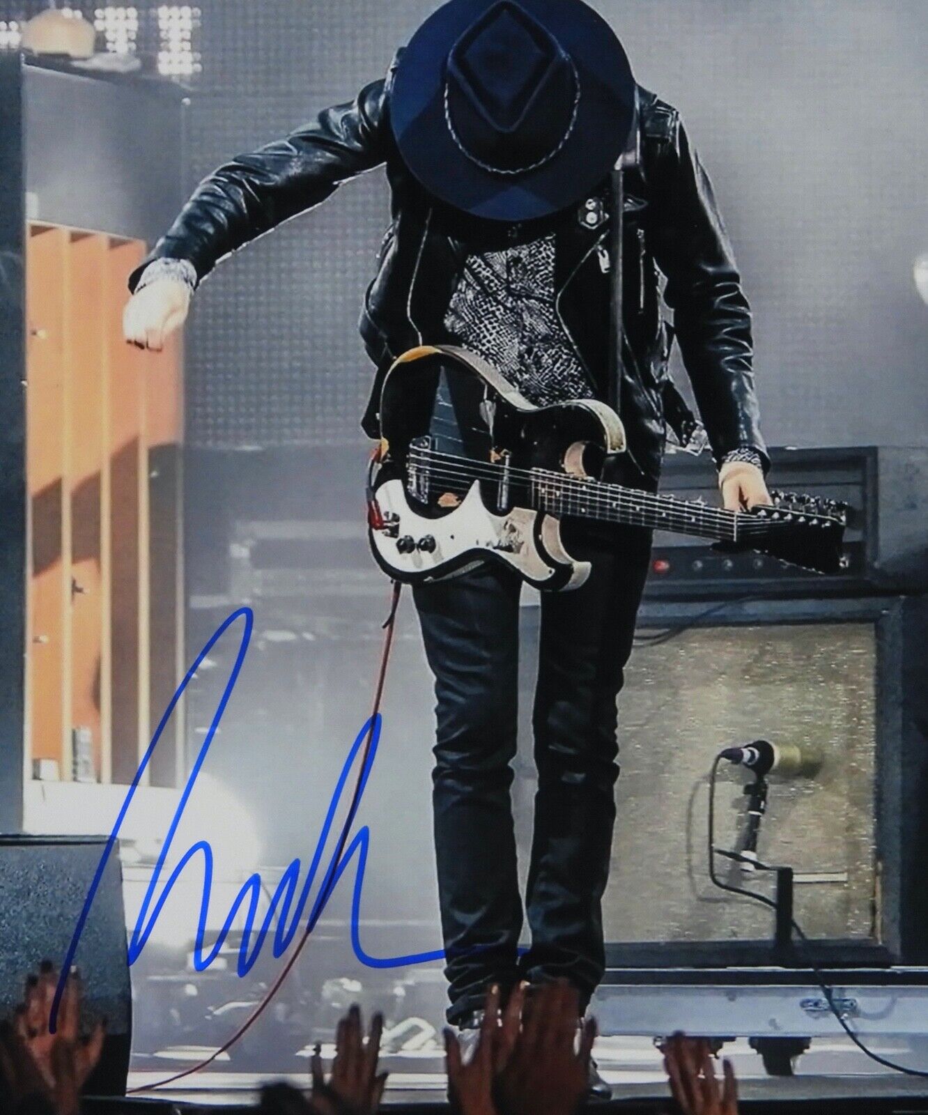 Beck Autograph JSA Signed 8 x 10 photo