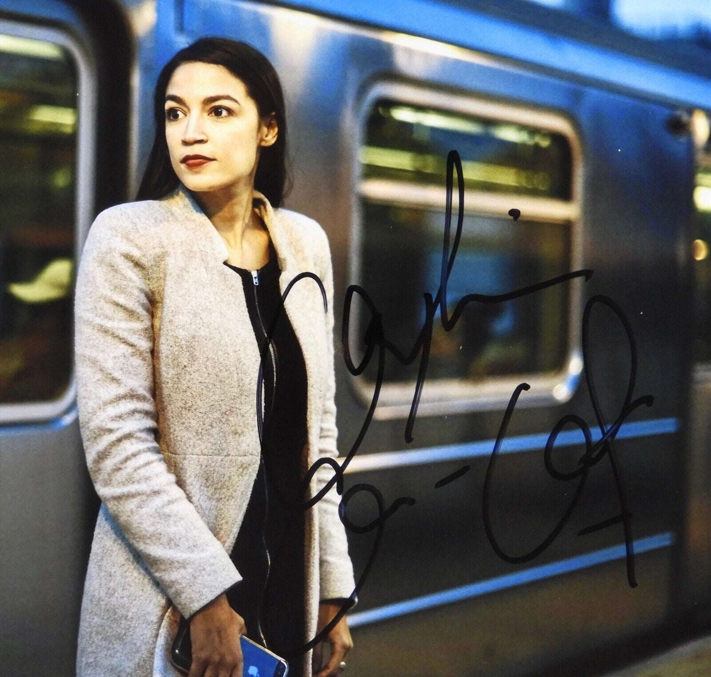 Alexandria Ocasio-Cortez AOC JSA Autograph Signed Photo COA 8 x 10 photo