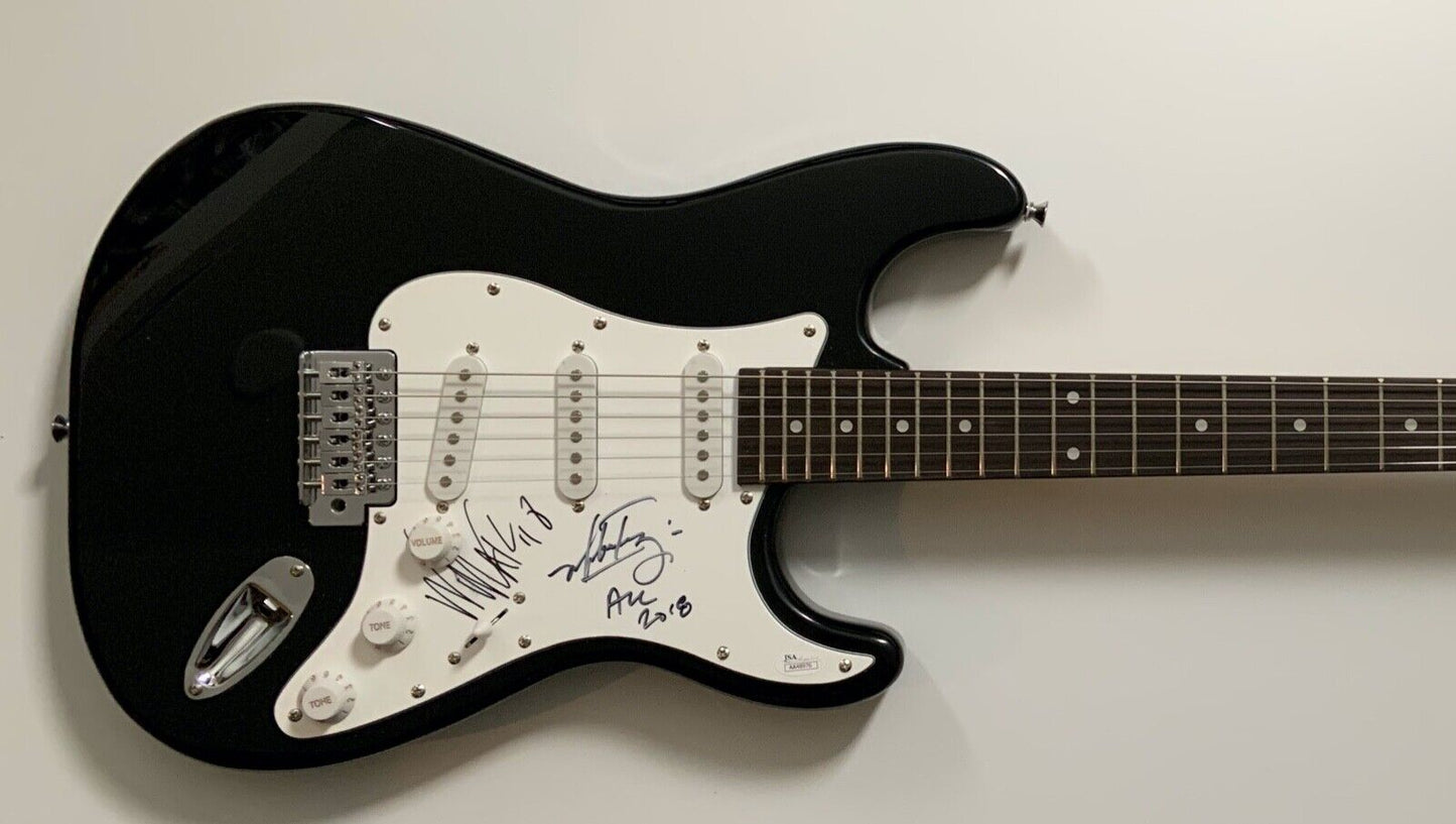 Alice In Chains JSA Autograph Signed Guitar Stratocaster Mike Inez William Duval