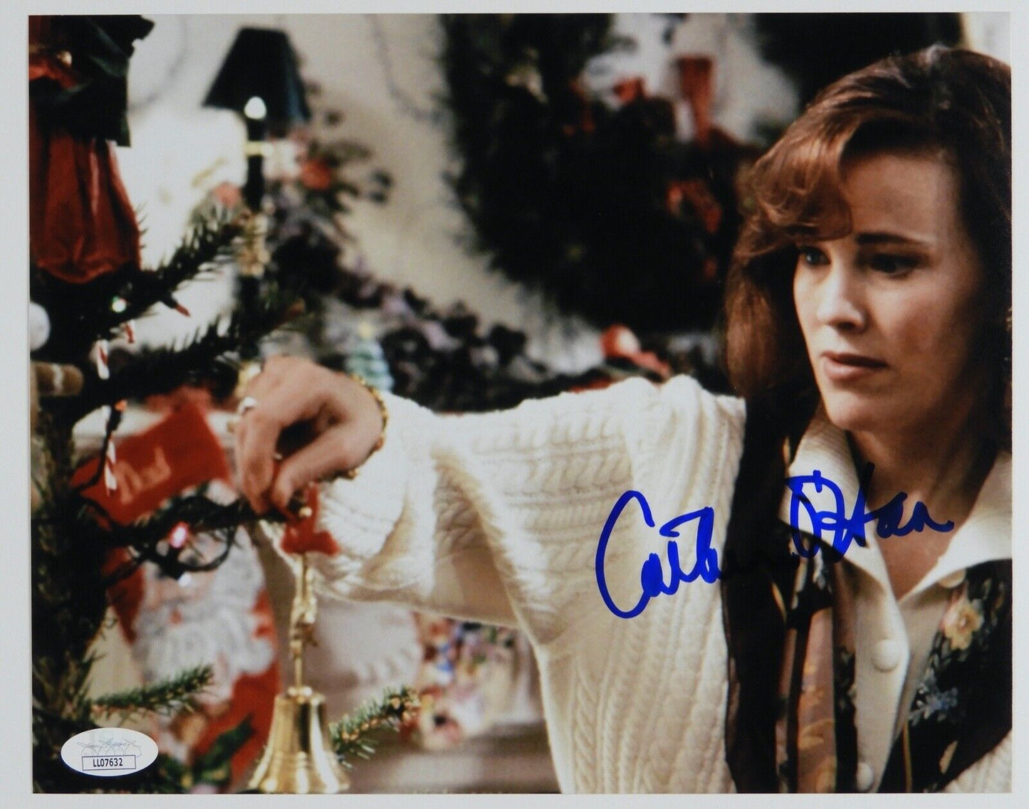 Catherine O'Hara JSA Signed Autograph 8 x 10 Photo Home Alone