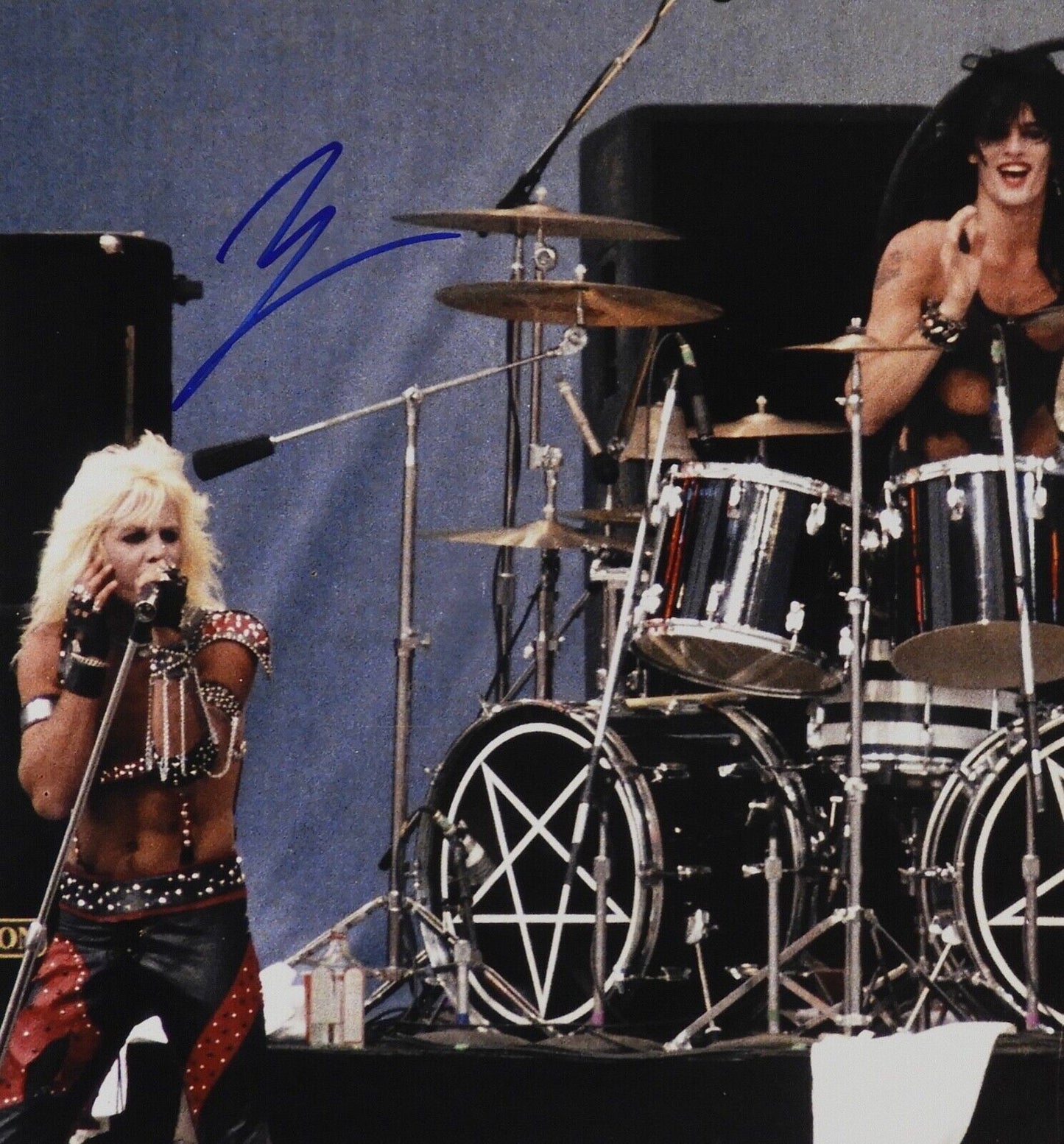 Vince Neil Motley Crue JSA Autograph Signed Photo 11 x 14