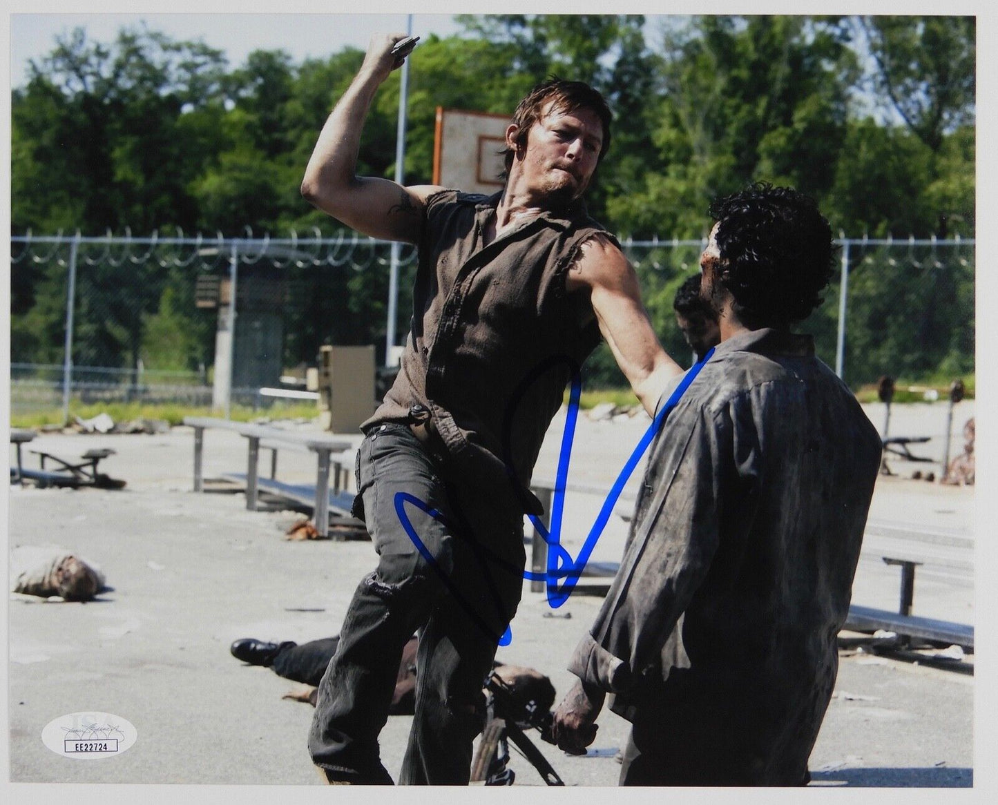 Norman Reedus Daryl The Walking Dead Autograph Signed Photo JSA 8 x 10