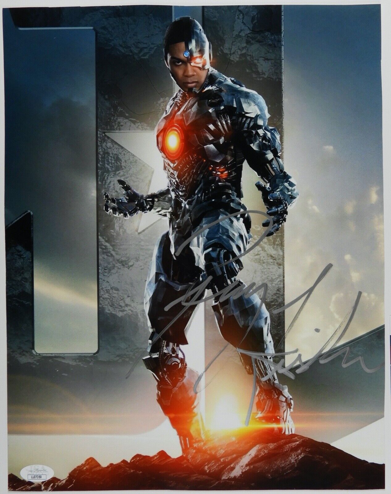 Ray Fisher Cyborg Justice League  JSA Signed Autograph Photo 11 x 14