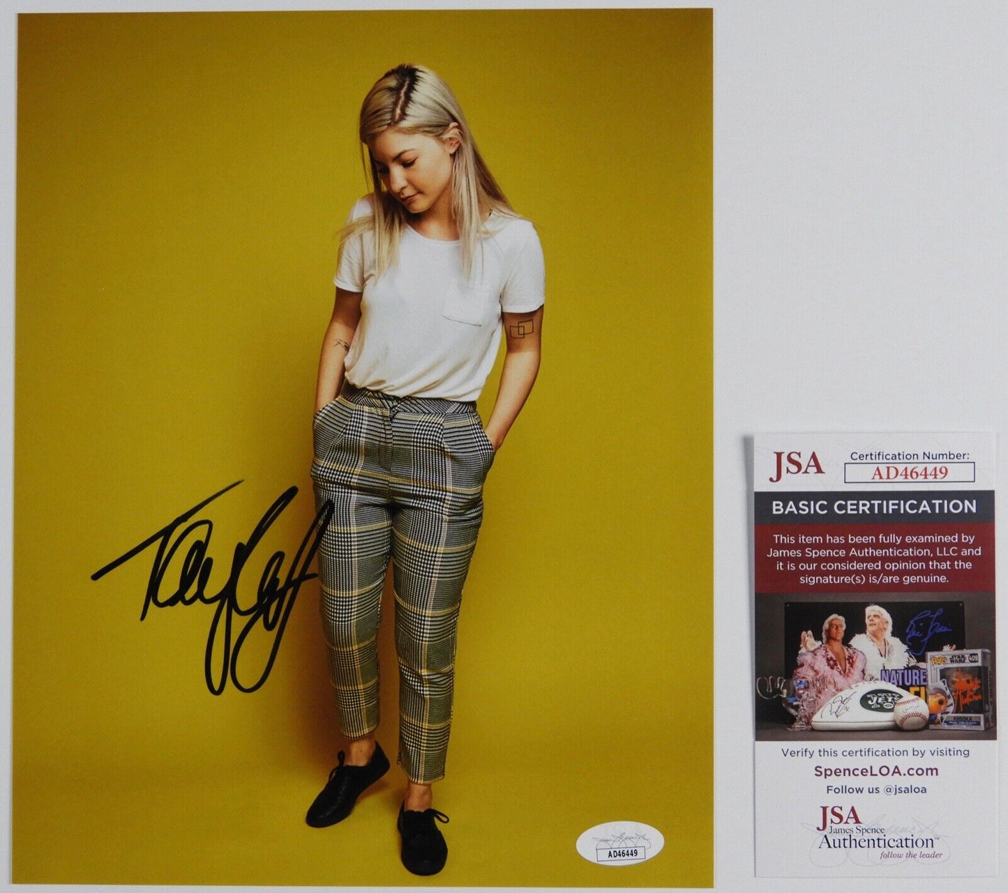 Taylor Janzen JSA Signed Autograph Photo 8 x 10