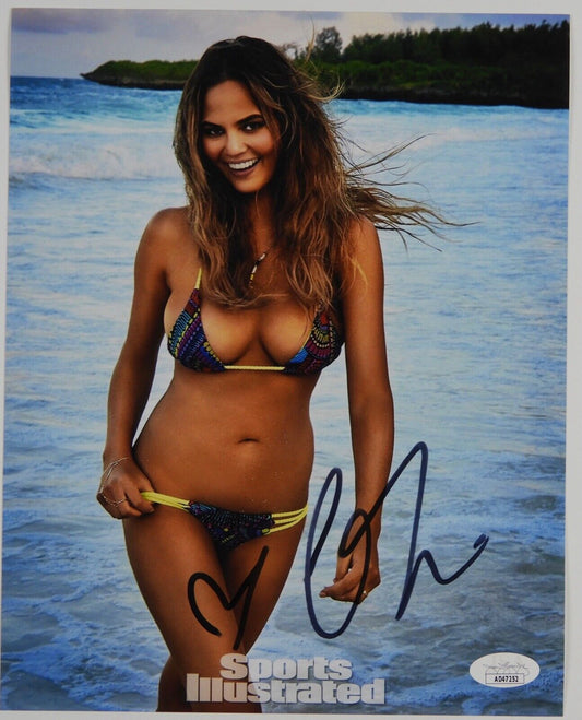 Chrissy Teigen JSA Signed Autograph Photo 8 x 10