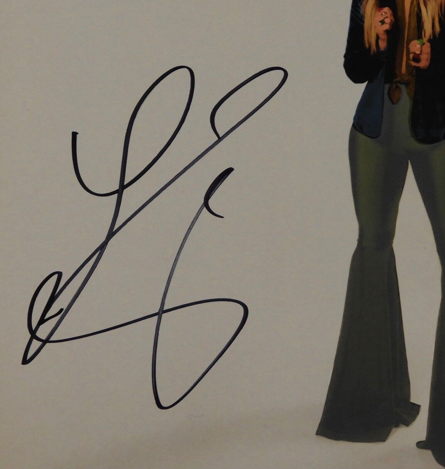 Lainey Wilson JSA Signed Autograph Album Record Bell Bottom Country