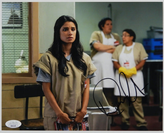 Diane Guerrero Autograph JSA 8 x 10 Signed Photo Orange Is The New Black