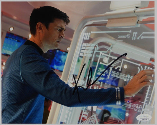 Star Trek Karl Urban Dr McCoy JSA Autograph Signed 8 x 10 Photo Movie