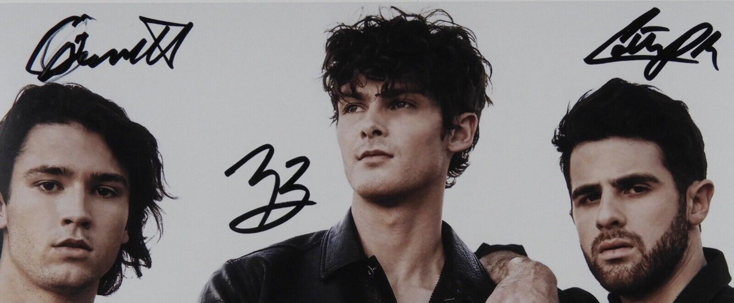 Restless Road JSA Signed Autograph 8 x 10 Photo Country Music Star