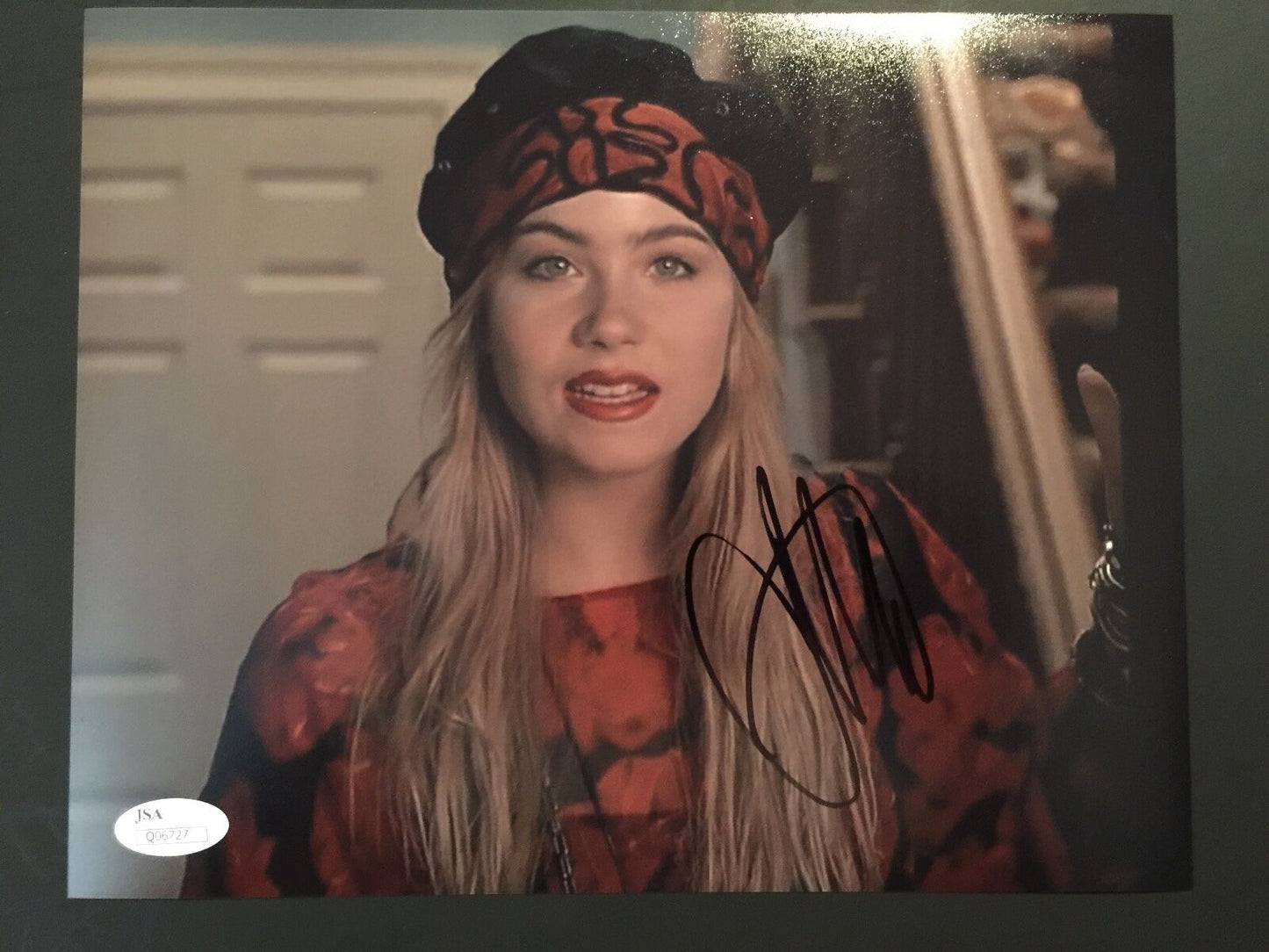 Christina Applegate Don't Tell Babysitters Autograph Signed 8 x10 photo JSA COA