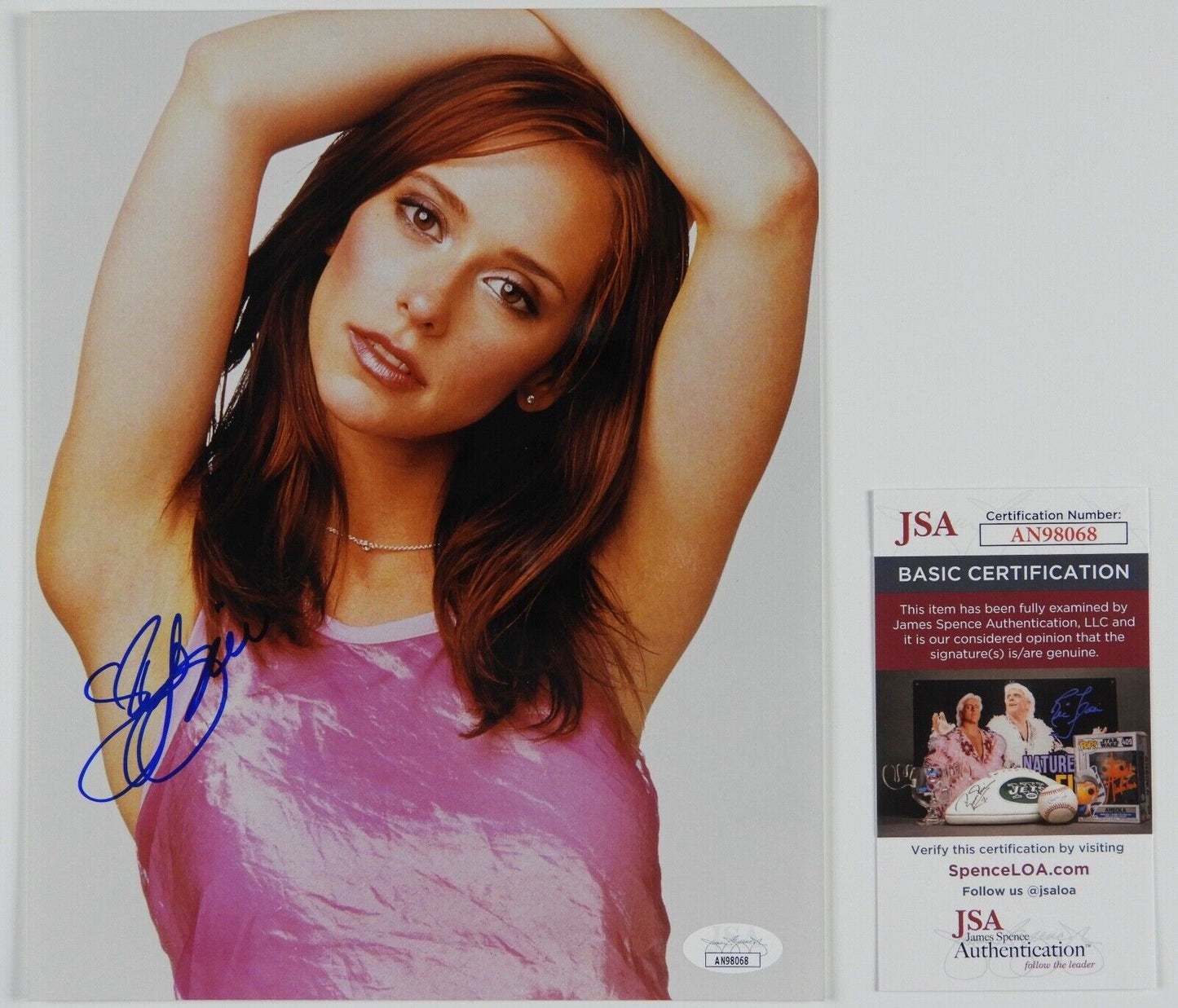 Jennifer Love Hewitt JSA Signed Autograph 8 x10  Photo