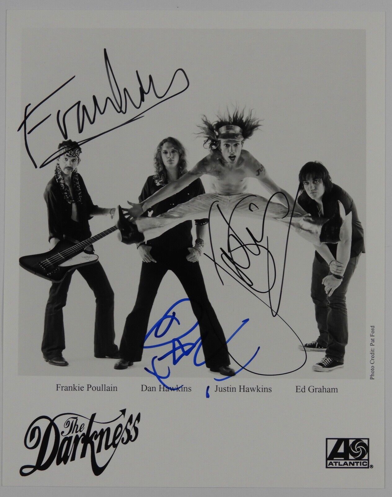 The Darkness JSA Autograph Signed Promo Photo Frankie Poullain Dan Hawkins