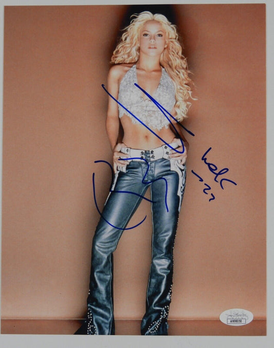 Shakira Autograph JSA 8 x 10 Signed Photo