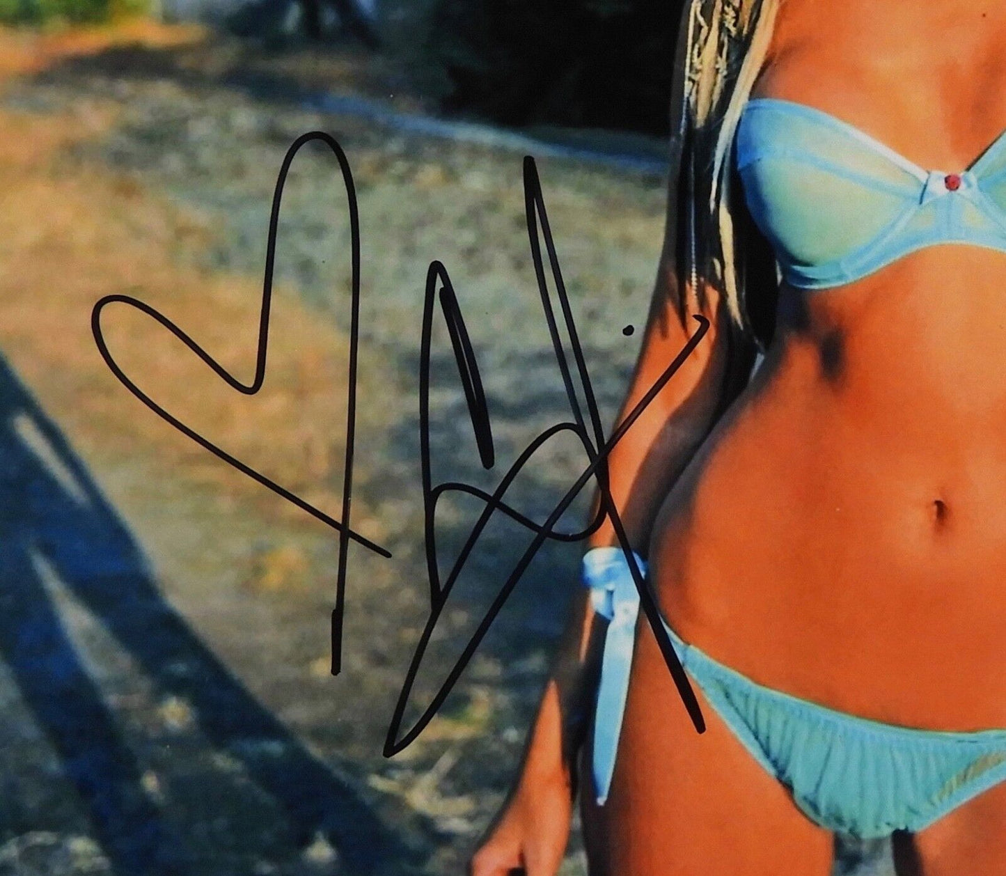 Christina Aguilera Signed Autograph JSA 8 x 10 photo ACOA