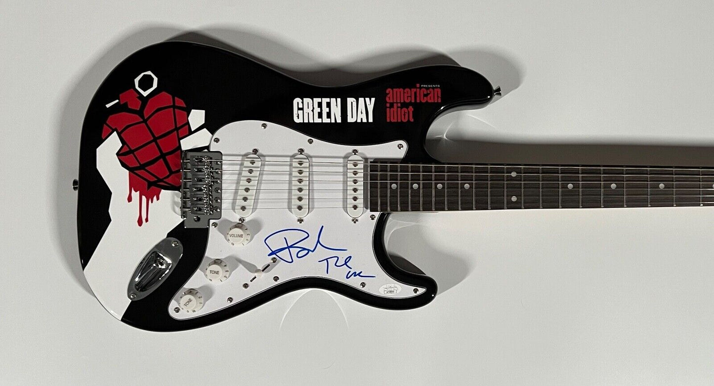 Green Day JSA Signed Guitar Autograph Stratocaster Guitar Billie Joe Tre