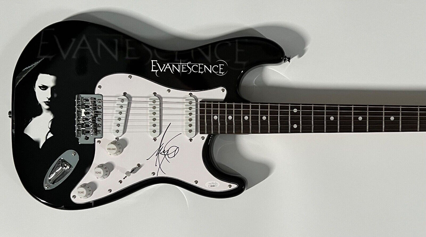 Amy Lee Evanescence JSA Autograph Signed Stratocaster Guitar