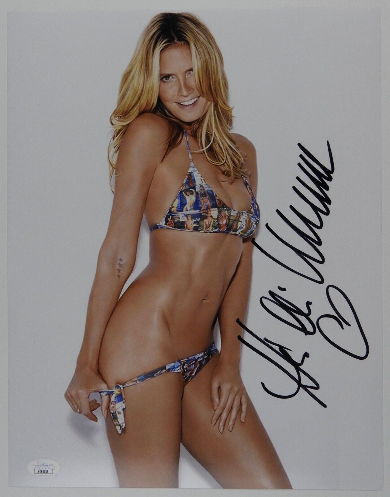 Heidi Klum JSA Signed Autograph Photo 11 x 14