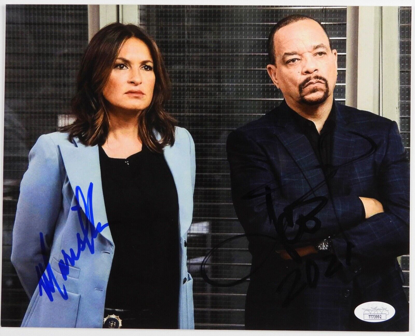 Mariska Hargitay Ice T Law And Order SVU Signed JSA Autograph Photo 8 x 10