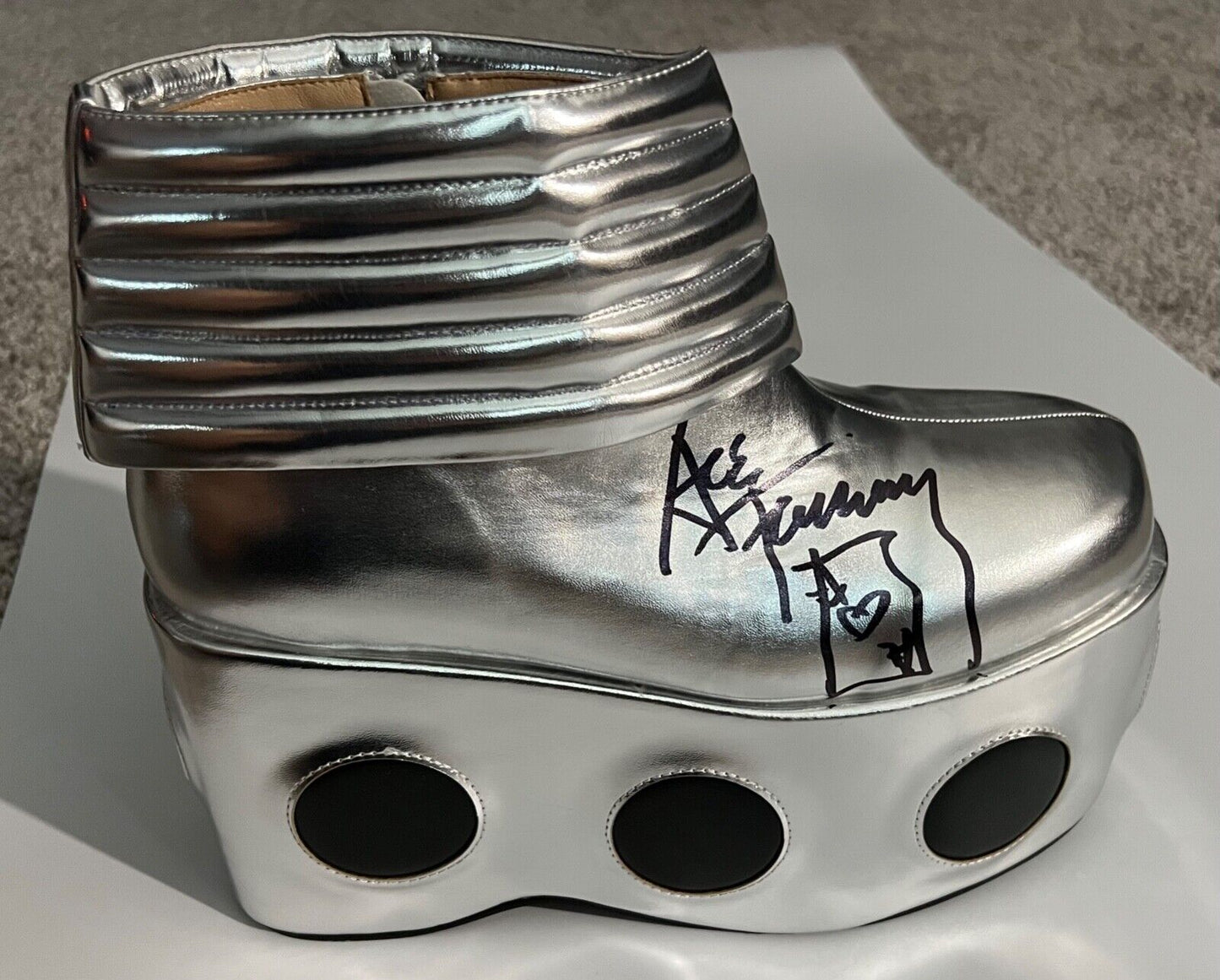 Ace Frehley KISS REAL Signed Autograph NEW Costume Boot