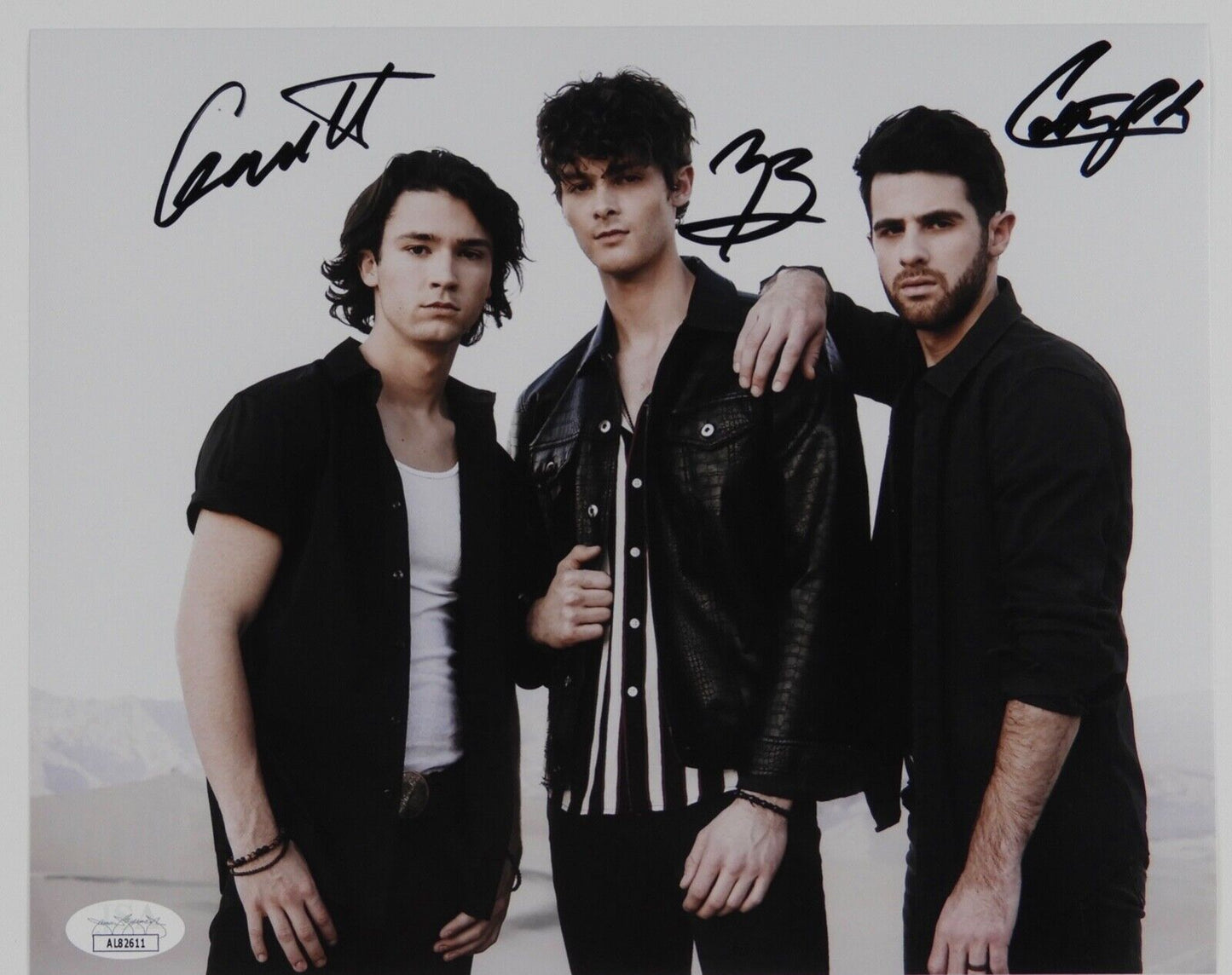 Restless Road JSA Signed Autograph 8 x 10 Photo Country Music Star