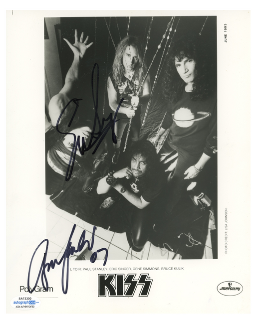 KISS Eric Singer Bruce Kulick Signed  ACOA Signed Autograph 8 x 10 Photo