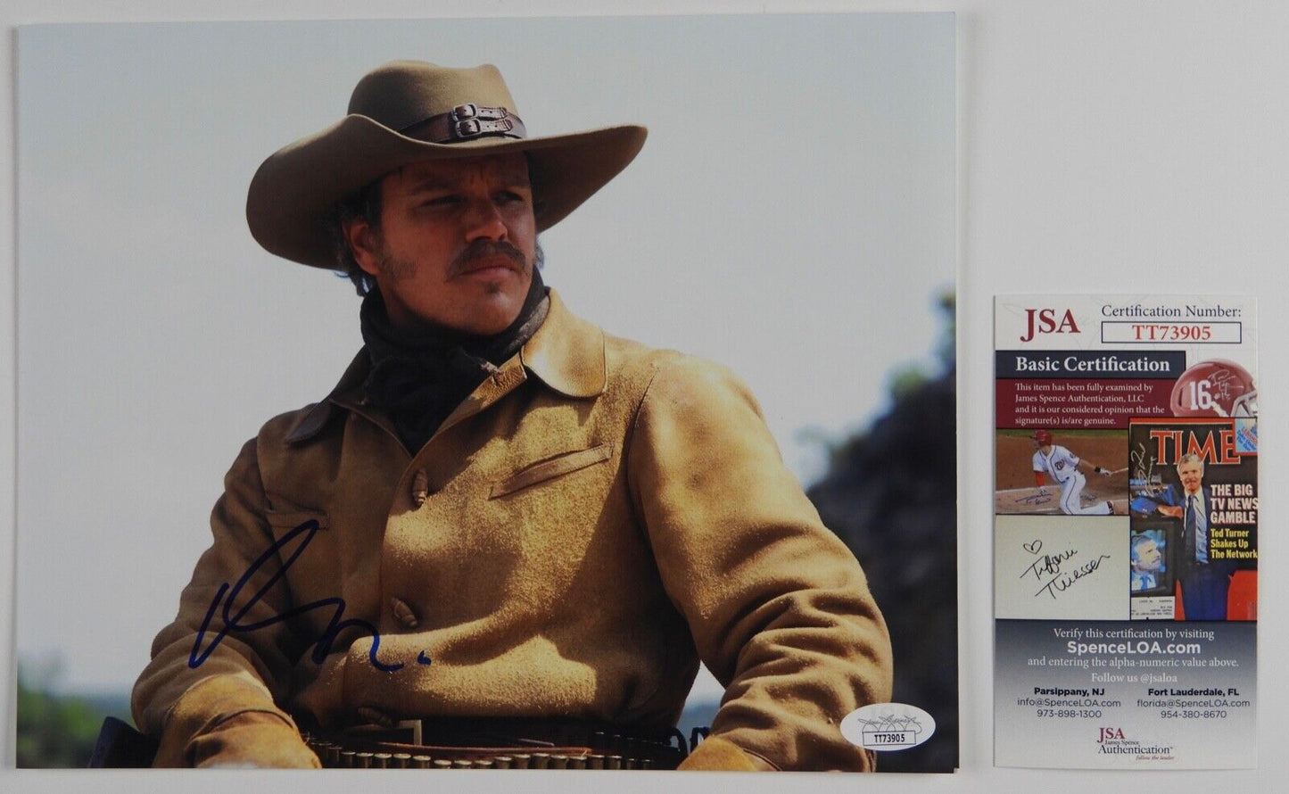 Matt Damon JSA Autograph Signed Photo 8 x 10