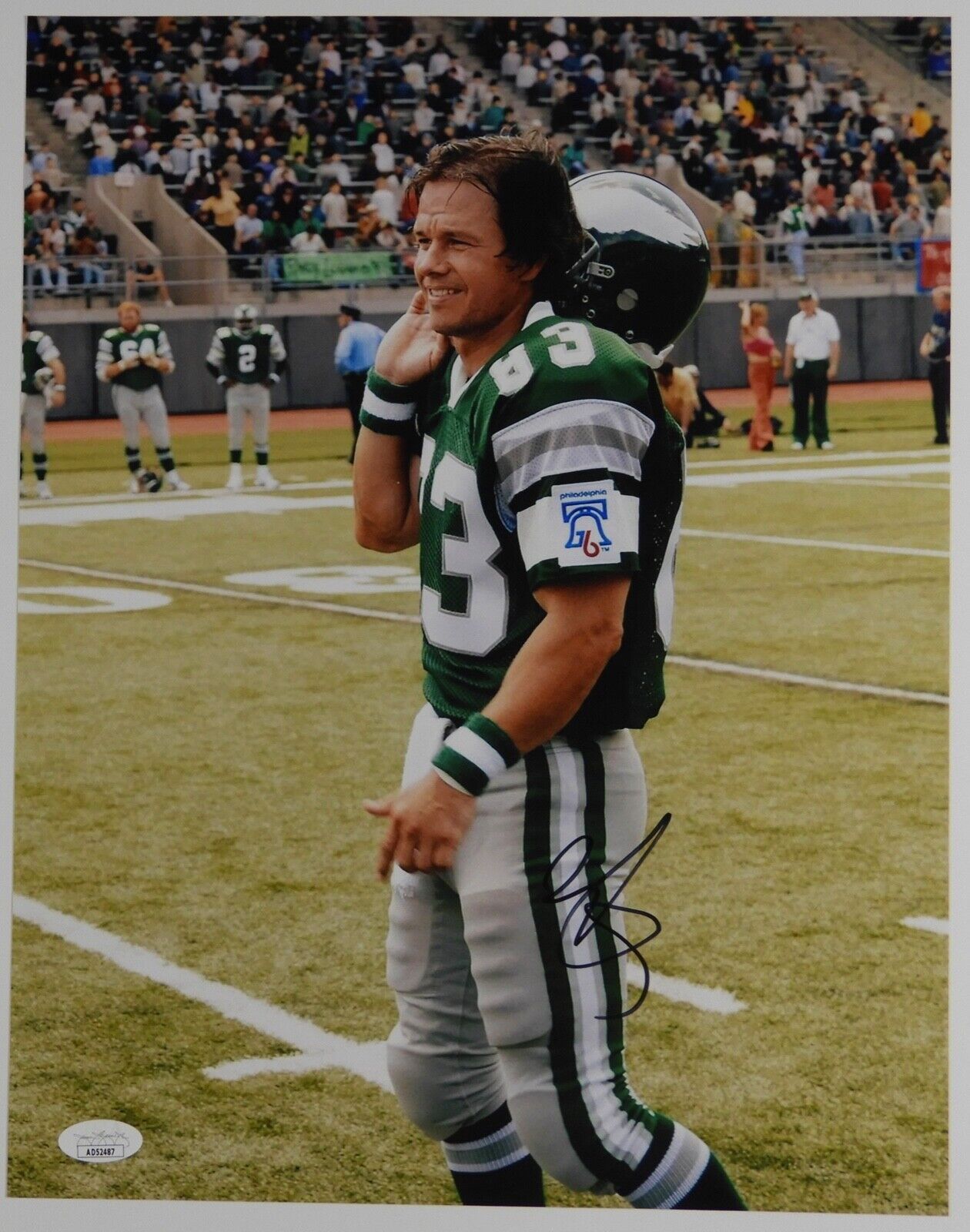 Mark Wahlberg JSA signed autograph 11 x 14 Photo Invincible