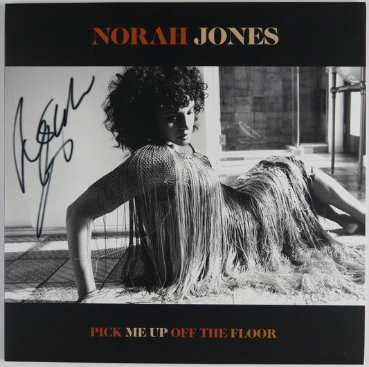 Norah Jones JSA Signed Autograph Album Record Vinyl Pick Me Up Off The Floor