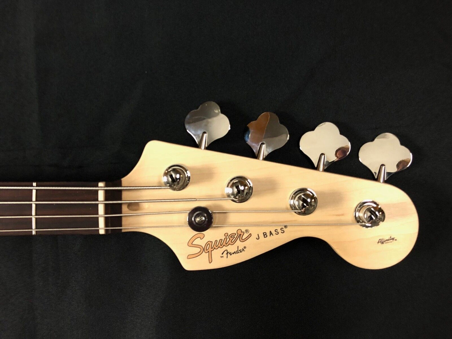 Nirvana Dave Grohl Krist Novoselic Fender Bass Guitar JSA Signed Autograph