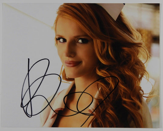 Bella Thorne JSA Autograph Signed Photo 8 x 10
