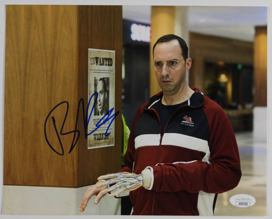 Tony Hale JSA Signed Autograph Photo 8 x 10