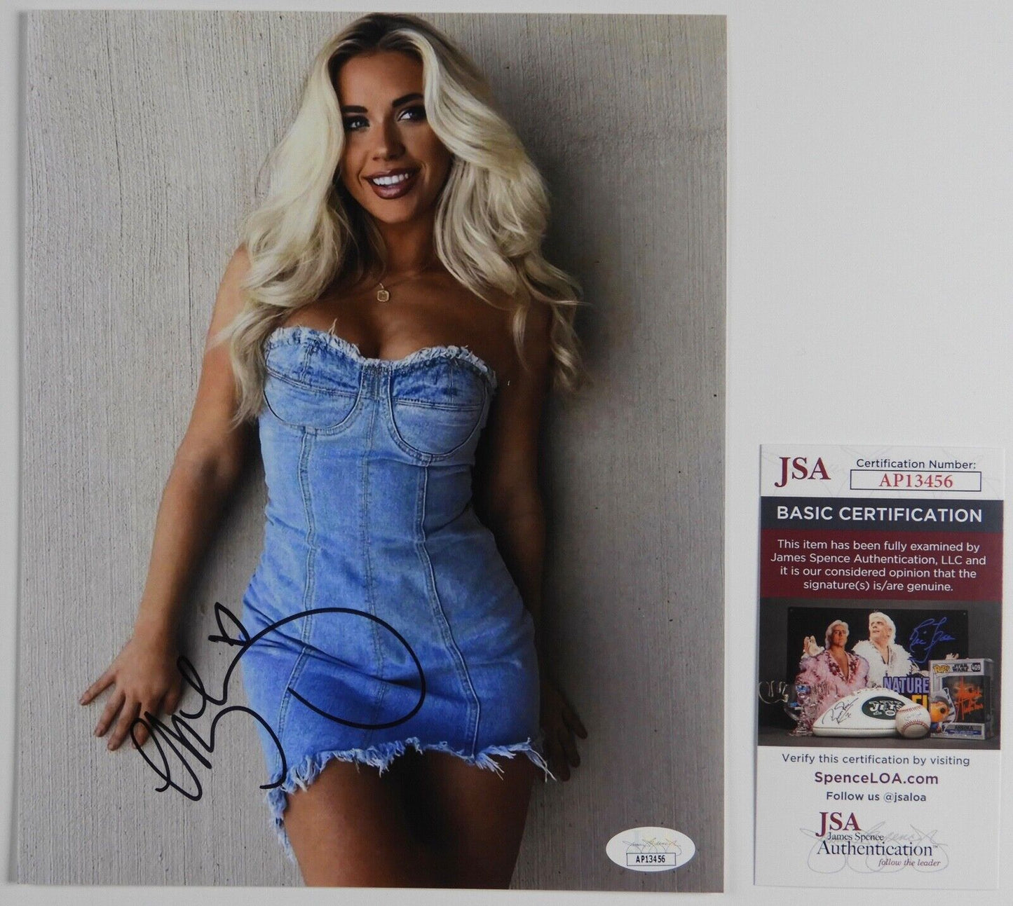 Megan Moroney JSA Signed Autograph 8 x 10 Photo Country Music Star