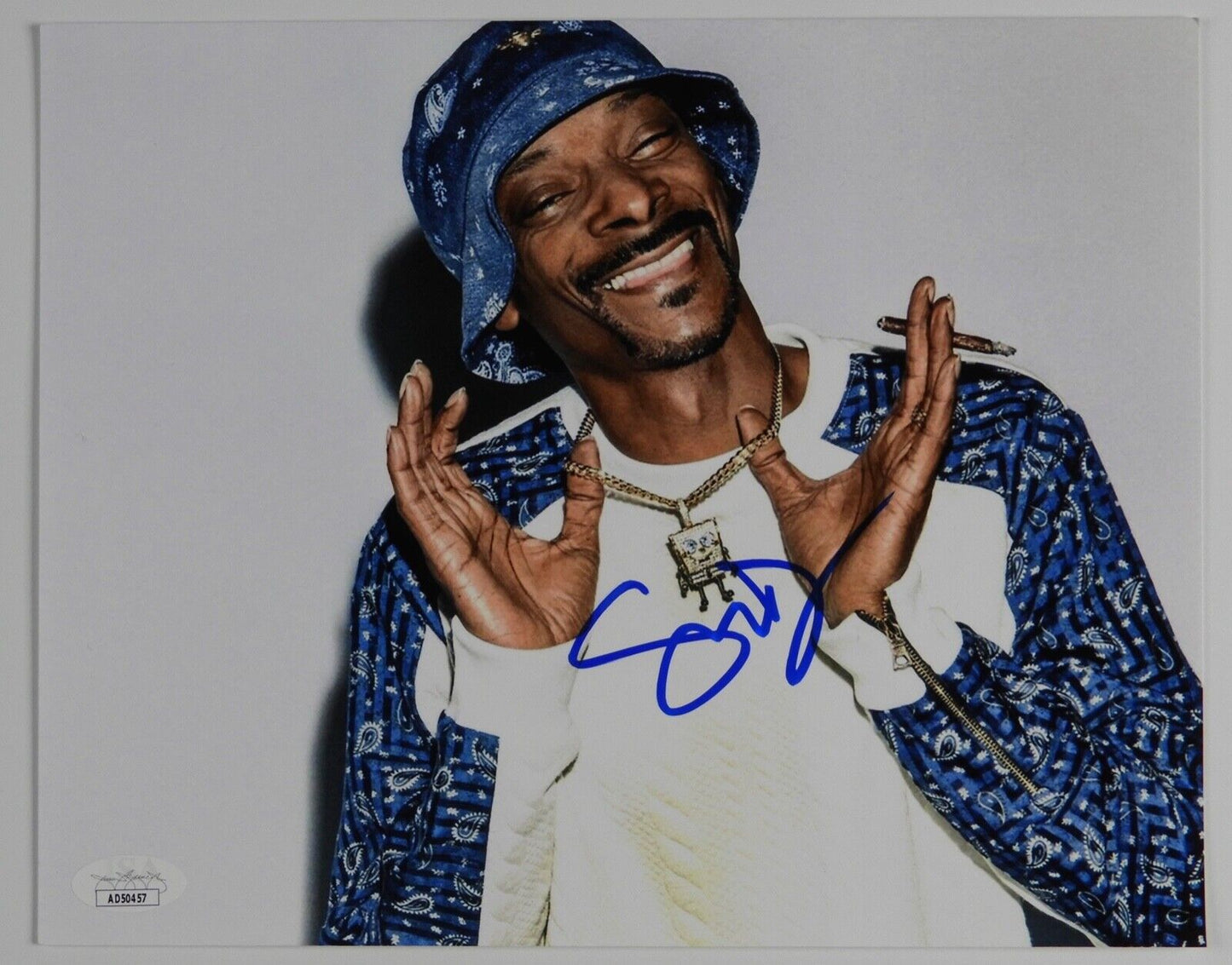 Snoop Dogg JSA Autograph Signed 8 x 10 Photo