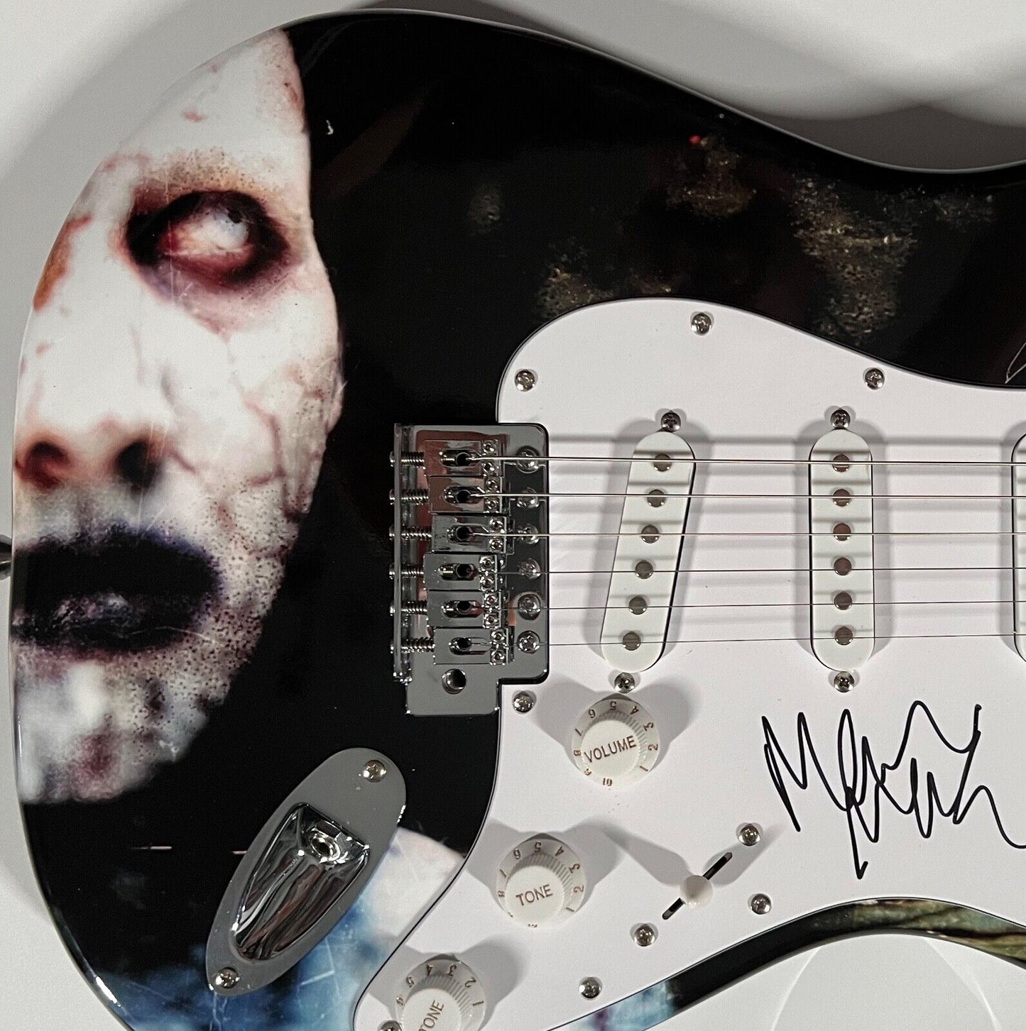 Marilyn Manson JSA Signed Guitar Autograph Stratocaster Guitar