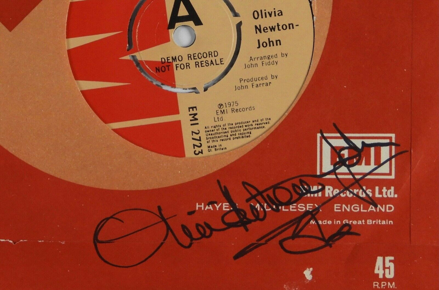 Olivia Newton-John JSA Autograph Signed 45 Record Please Mr. Please