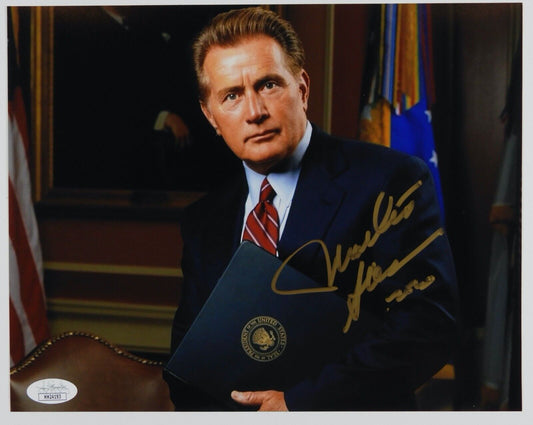 Martin Sheen JSA Autograph Signed Photo 8 x 10 The West Wing