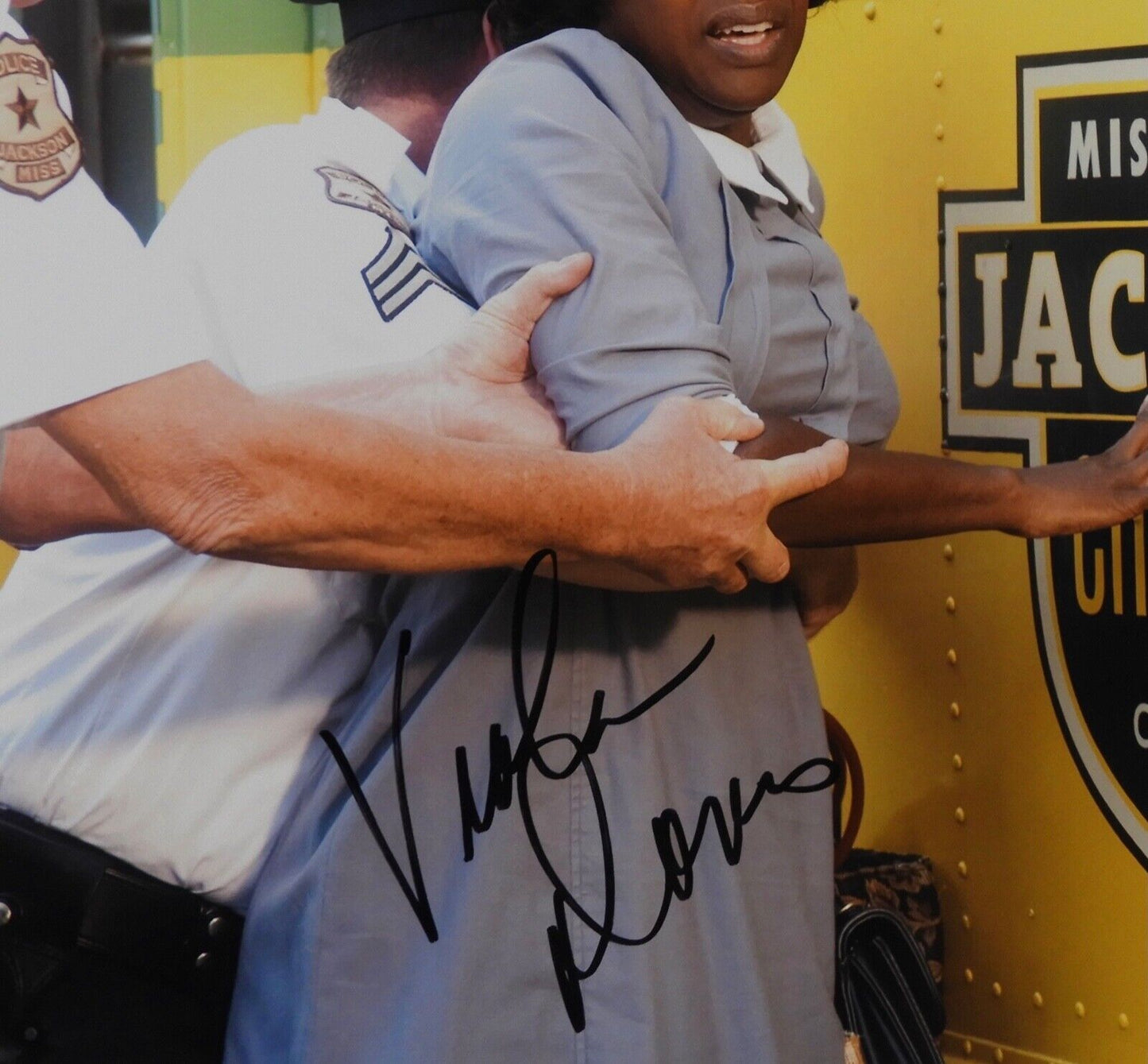 Viola Davis The Help Autograph JSA 11 x 14 Signed Photo