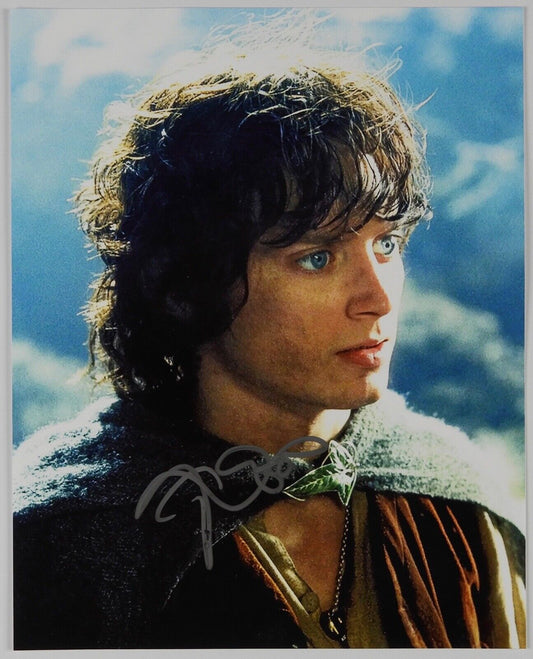Elijah Wood Lord of The Rings JSA Autograph Signed 8 x 10 COA