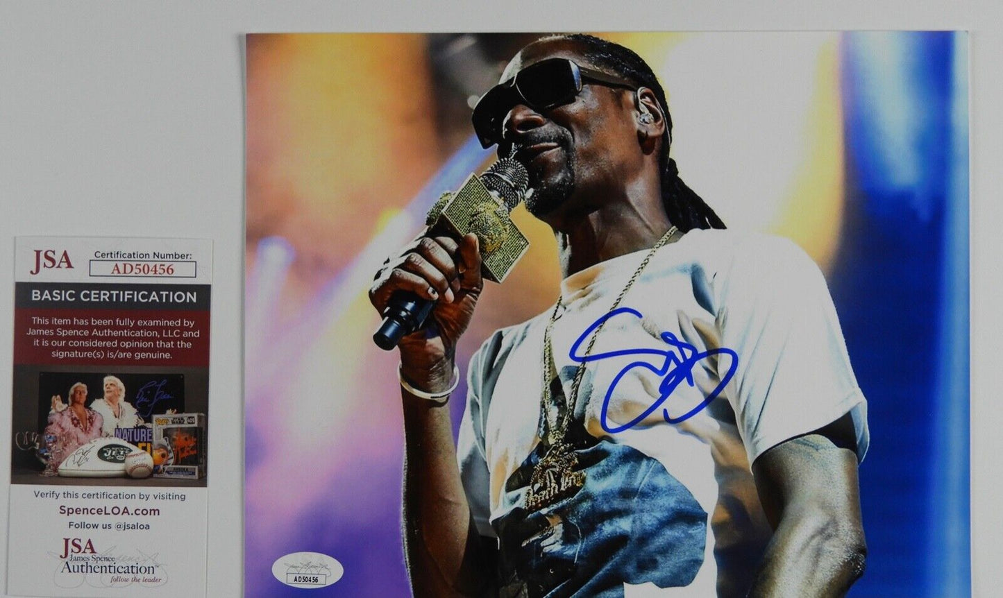 Snoop Dogg JSA Autograph Signed 8 x 10 Photo